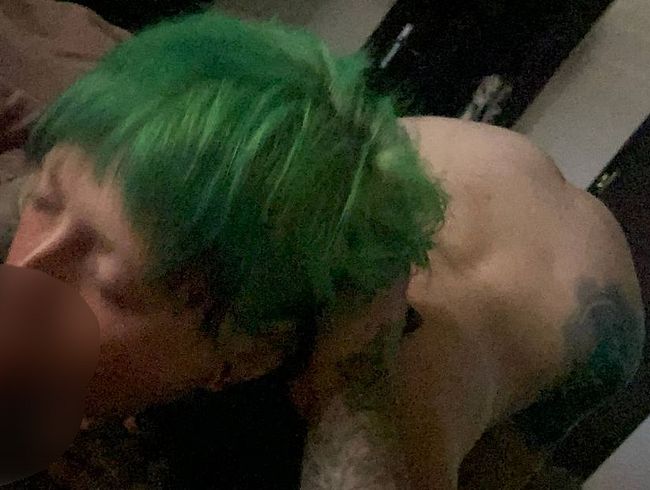 Micky-Bottenberg Porno Video: 100% real! Privater Deeptrhroat mit schl**k garantie.