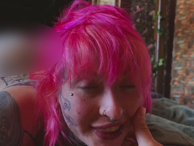 Micky-Bottenberg Porno Video: Den Mund gefüllt bekommen!