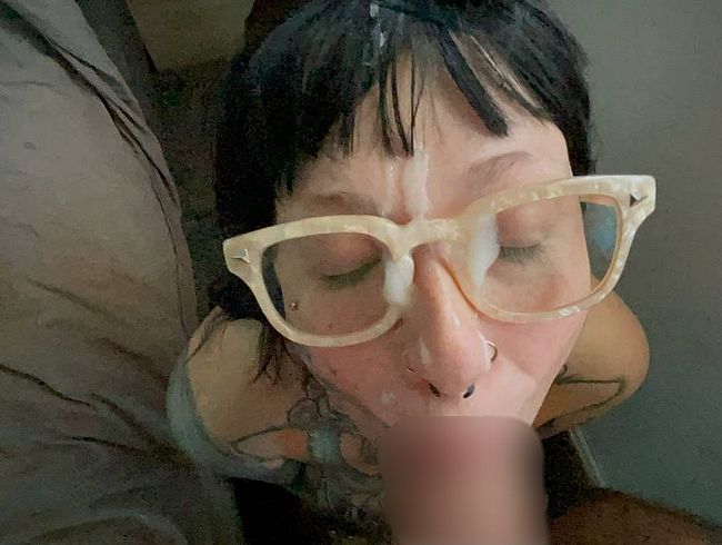 Micky-Bottenberg Porno Video: Dicke sper*aladung für mein Gesicht