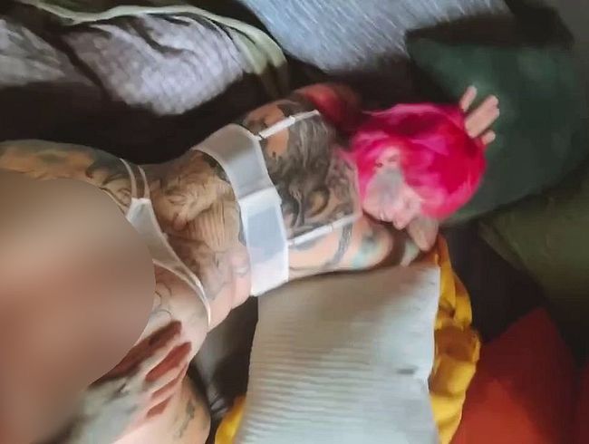 Micky-Bottenberg Porno Video: In Unterw#sche zum Orgasmus gefi**t und den ars** vollgespri**t bekommen
