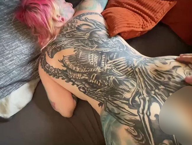 Micky-Bottenberg Porno Video: Meine Pu**y braucht es hart von hinten!