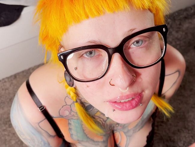 Micky-Bottenberg Porno Video: sper*ALADUNG fürs Gesicht mit dog*yfi**